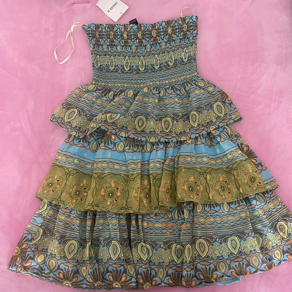 Forever 21 Dress Short LE
